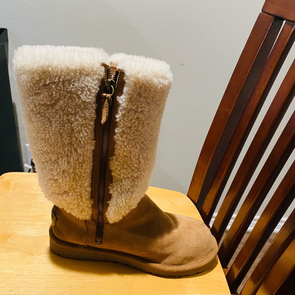 Ugg